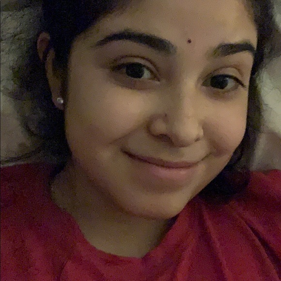 Meet your Posher, Cinthia - Picture 1 of 1